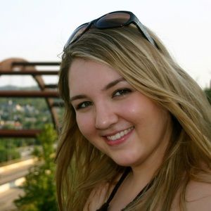 Meet your Posher, Cara